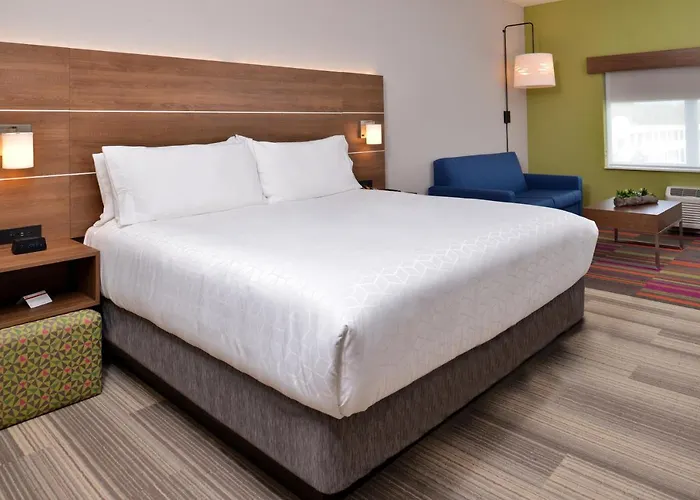 Holiday Inn Express & Suites - Wildwood - The Villages By Ihg